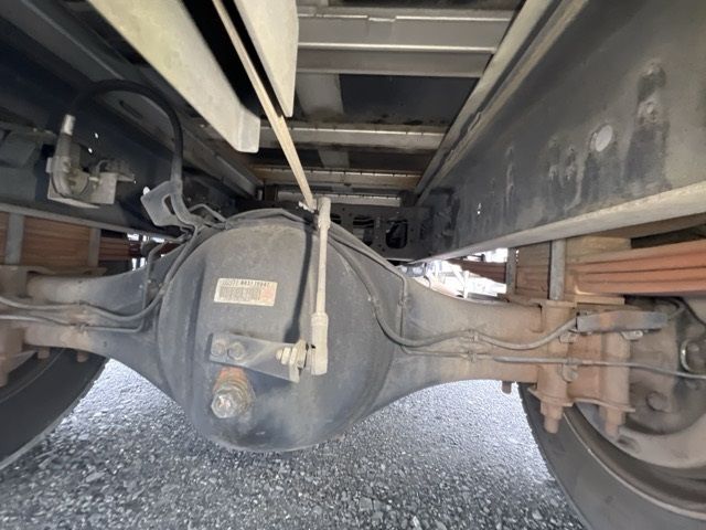 2010 Isuzu Forward アルミウイング auction photo 15