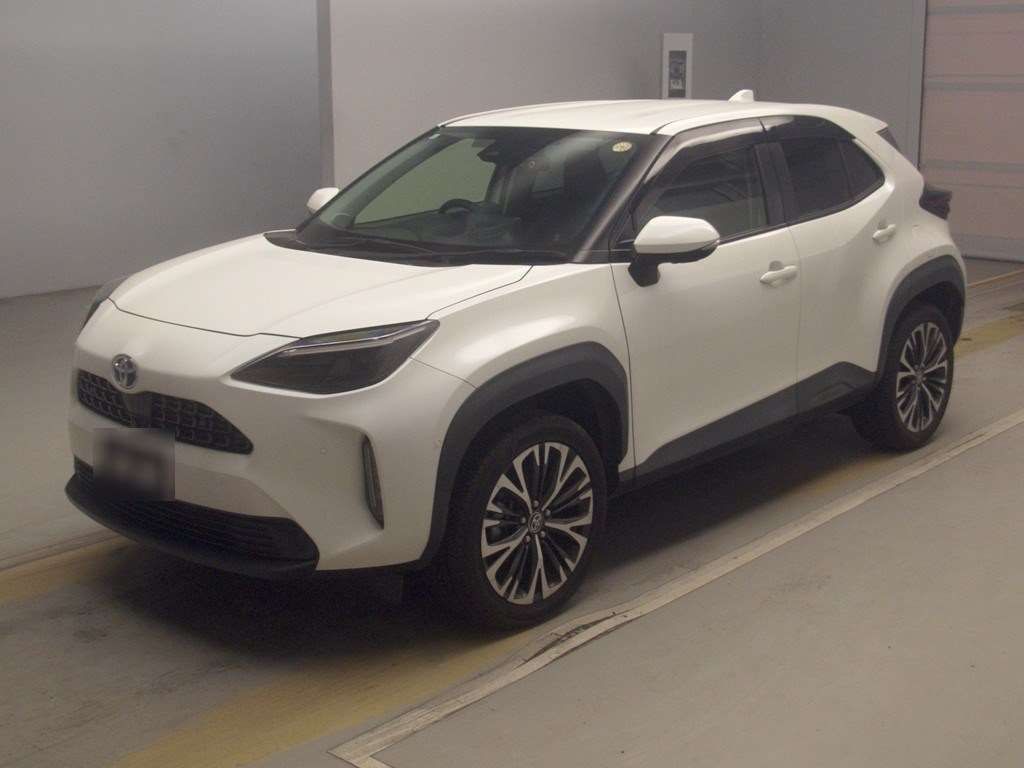 Japan Auction Vehicles 4 2021 Toyota Yaris Cross ハイブリッドZ auction photo