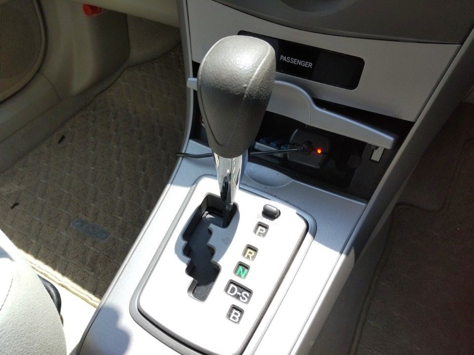 2011 Toyota カローラ アクシオ auction photo 12
