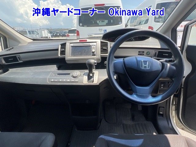 2012 Honda Freed ワゴン G・ジャストセレクション auction photo 3