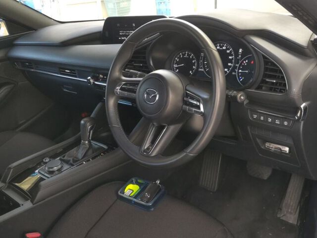 2020 Mazda 3ファストバック 15Sツーリング auction photo 3