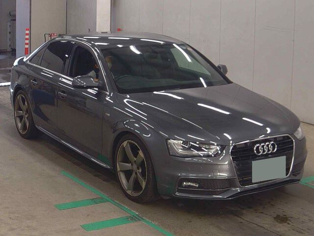 2014 Audi A4 Sラインプラス Japan auction vehicle