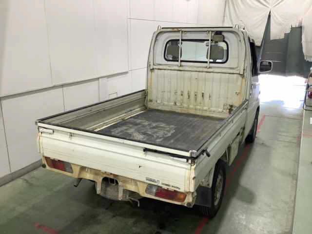2004 Nissan クリッパーT 4WD DX auction photo 2