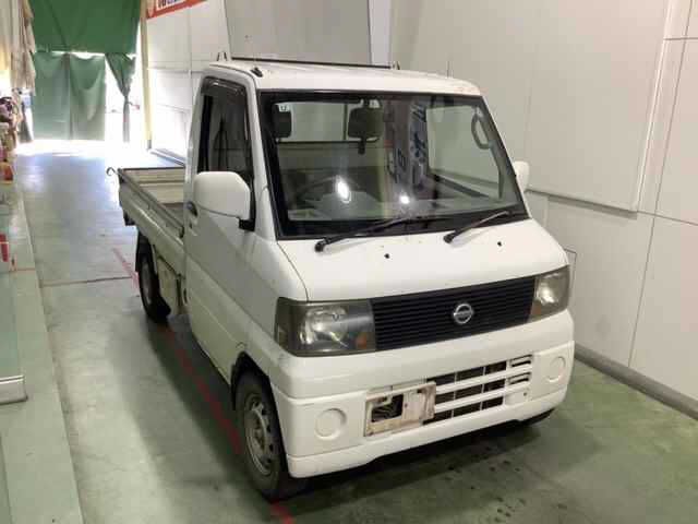 Japan Auction Vehicles 4 2004 Nissan クリッパーT 4WD DX auction photo