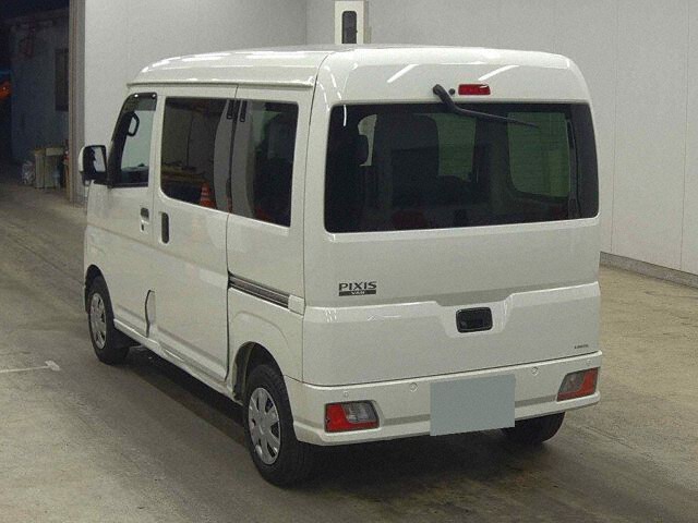 2023 Toyota Pixis Van cruise auction photo 2