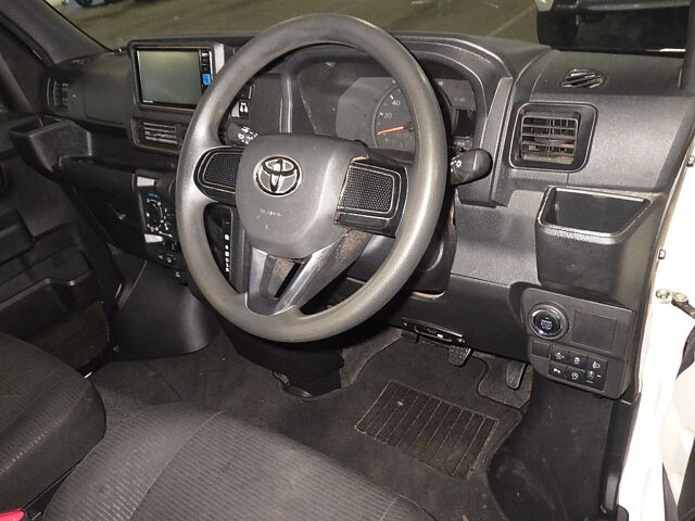 2023 Toyota Pixis Van cruise auction photo 3
