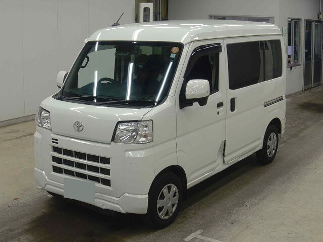 2023 Toyota Pixis Van cruise auction photo 4