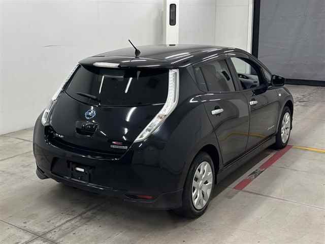 2017 Nissan Leaf 30S auction photo 5