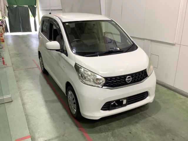 Japan Auction Vehicles 4 2014 Nissan Dayz J auction photo