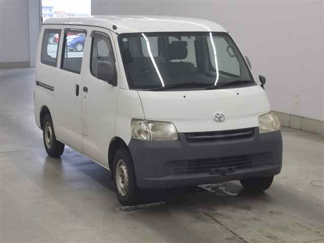 2015 Toyota TownAce Van DX Japan auction vehicle