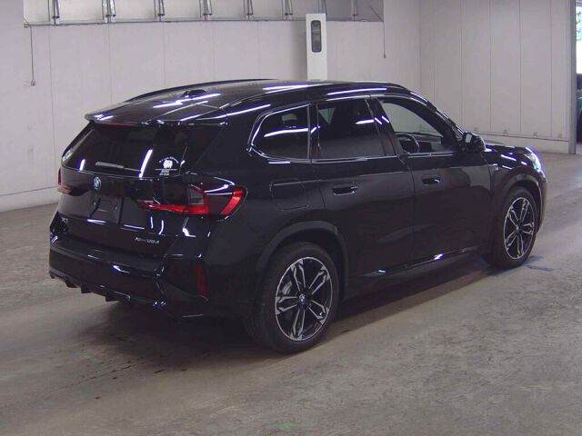 2023 BMW X1 XDRIV20D Mスポ 4WD auction photo 5