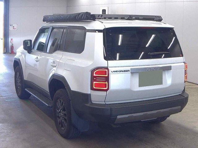 2024 Toyota Land Cruiser 250 VX 4WD auction photo 2