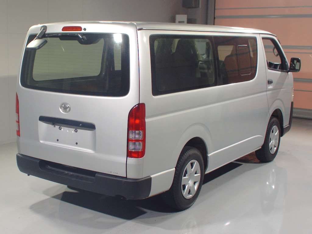 2021 Toyota Hiace ロングDX 4WD auction photo 2