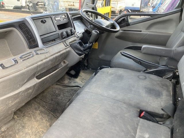 2016 Mitsubishi Fuso Canter dump auction photo 5