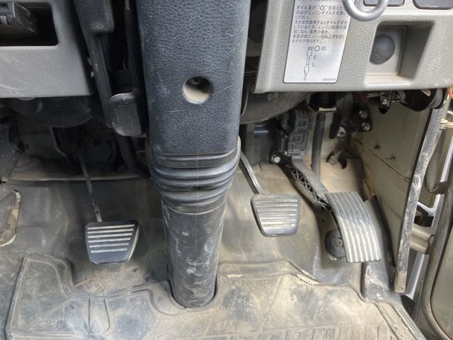 2016 Mitsubishi Fuso Canter dump auction photo 4