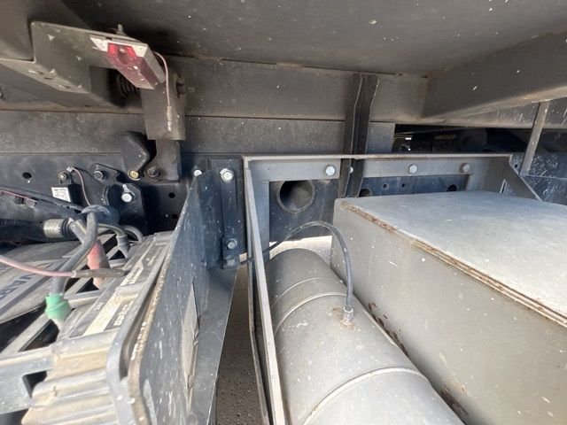 2016 Mitsubishi Fuso Canter dump auction photo 12