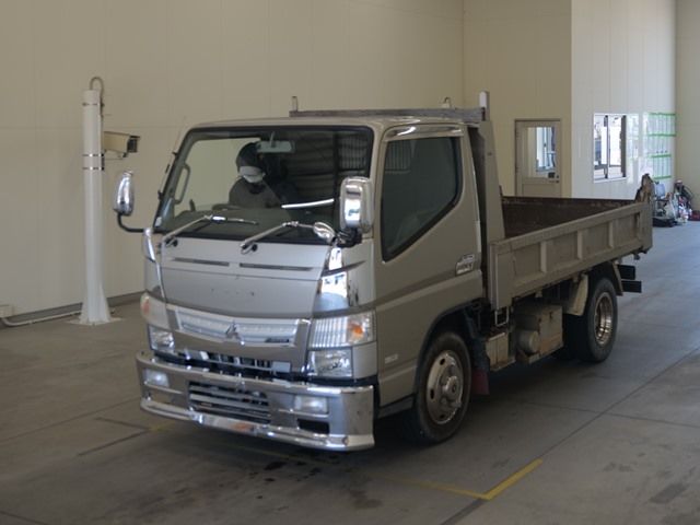 2016 Mitsubishi Fuso Canter dump Japan auction vehicle