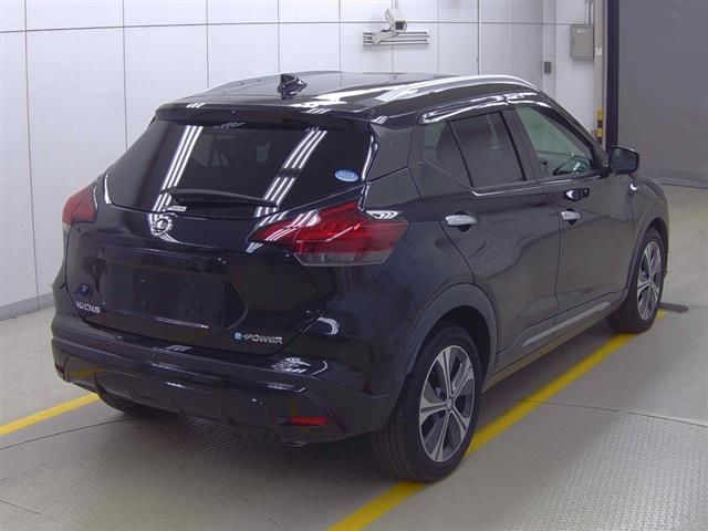 2022 Nissan Kicks X auction photo 4