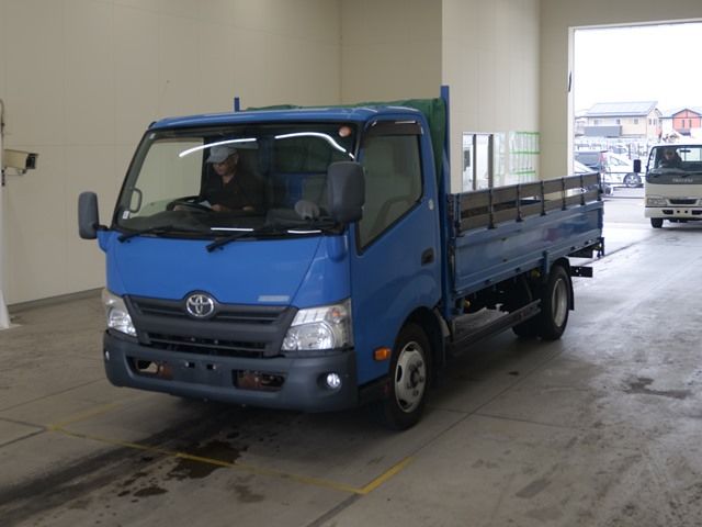 2012 Toyota Dyna ヒラ Japan auction vehicle