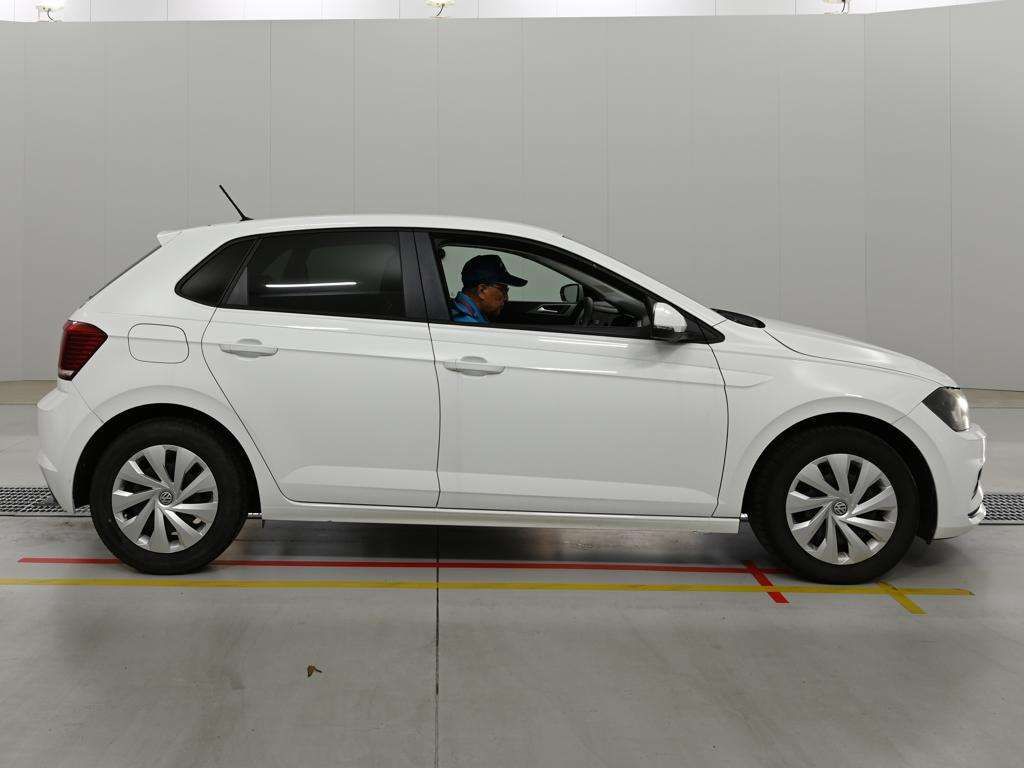 2018 Volkswagen VW ポロ TSIトレンドライン auction photo 3