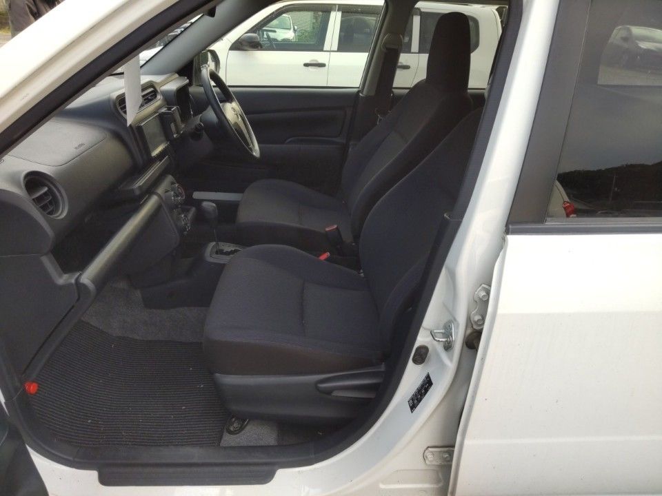 2021 Toyota Probox auction photo 16