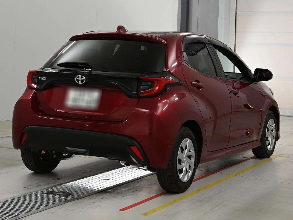 2022 Toyota Yaris G auction photo 2