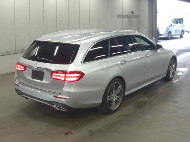 2017 Mercedes-Benz E 200 Wagon AV SP auction photo 3