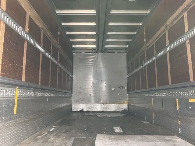 2012 Isuzu Forward アルミウイング auction photo 19