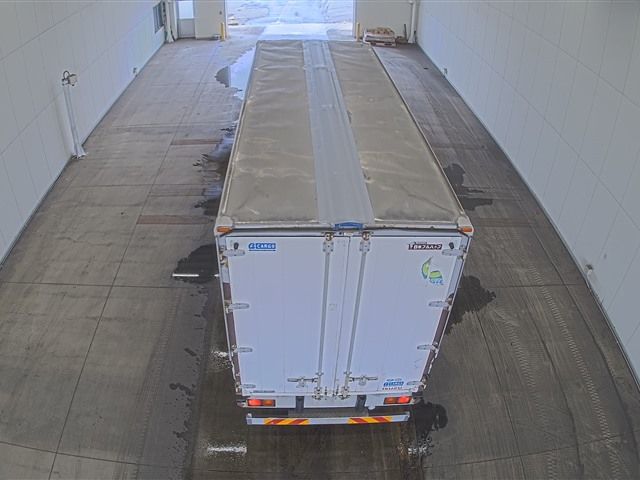 2012 Isuzu Forward アルミウイング auction photo 3