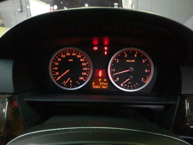 2004 BMW 5 Series 525Iハイラインパッケ auction photo 6