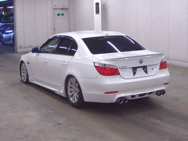 2004 BMW 5 Series 525Iハイラインパッケ auction photo 2