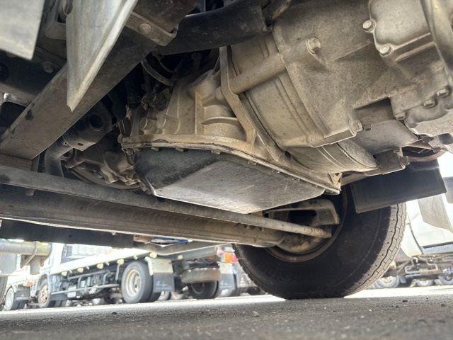 2007 Isuzu Elf ヒラ.クレーン auction photo 11