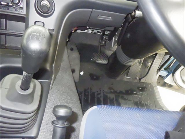 2011 Isuzu コンテナ専用車 auction photo 7