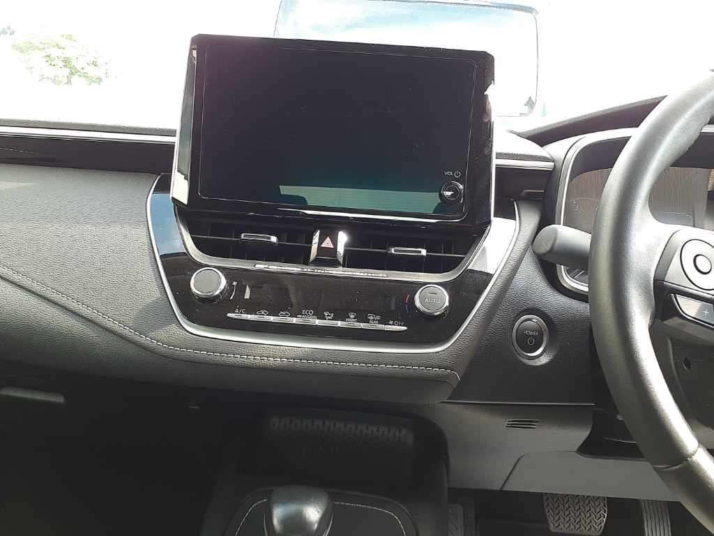 2023 Toyota Corolla ハイブリッド G auction photo 12