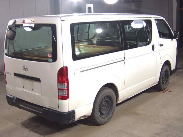 2010 Toyota Hiace ロングDX 4WD auction photo 5