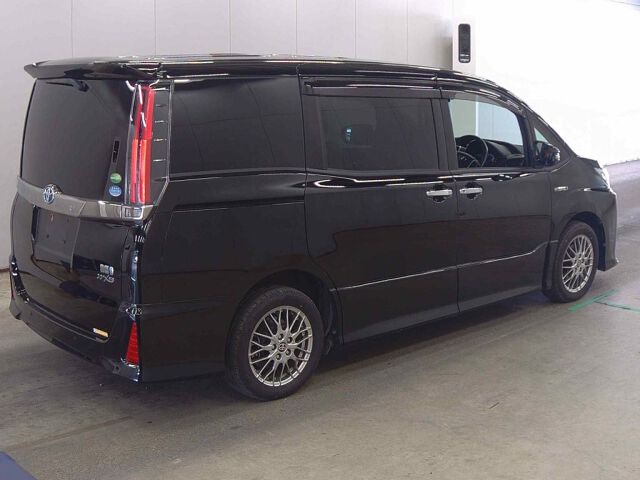 2019 Toyota Noah HV SI WXB2 auction photo 5