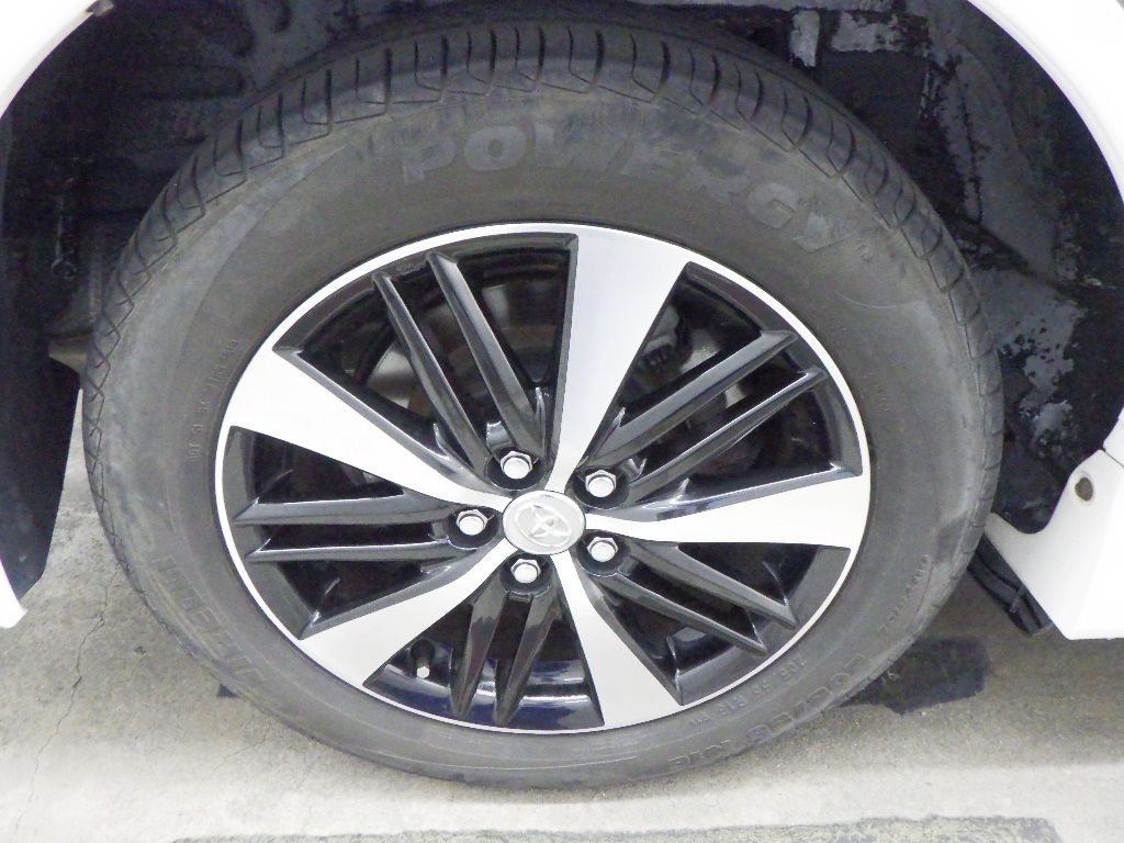 2014 Toyota Wish 1.8S auction photo 10