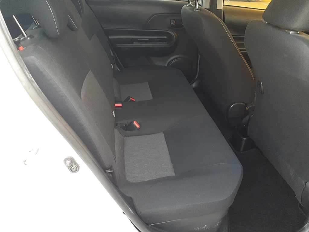 2021 Toyota Aqua S Style Black TSS auction photo 12