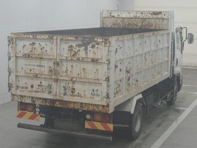 2021 Isuzu Forward dump auction photo 2