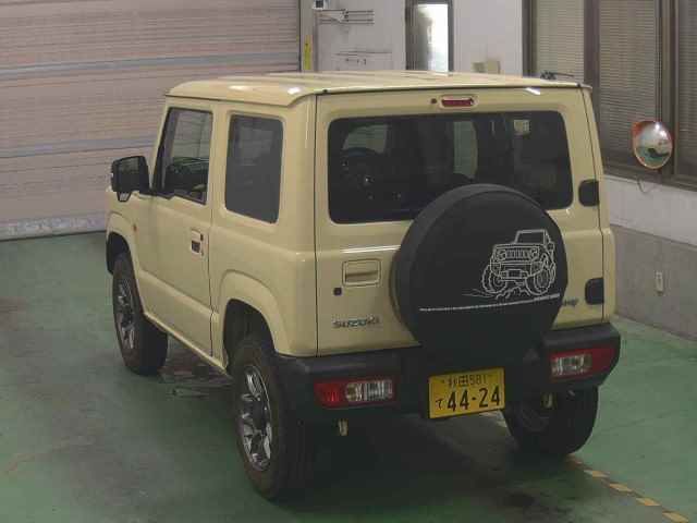 2023 Suzuki Jimny 4WD XC auction photo 2
