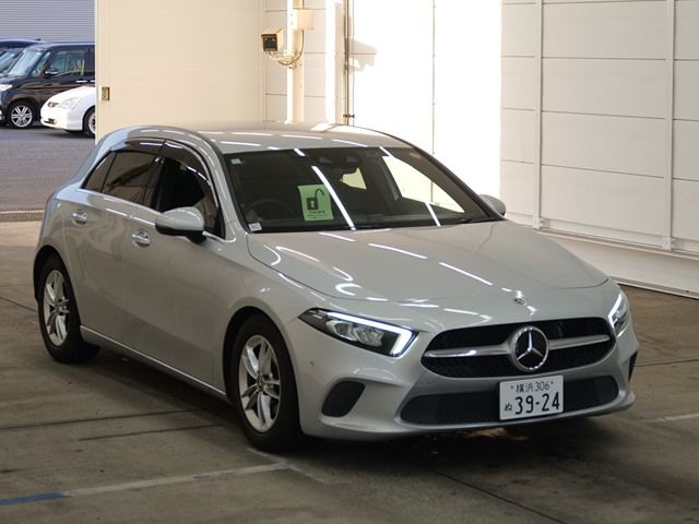2020 Mercedes-Benz A-Class A180 Japan auction vehicle
