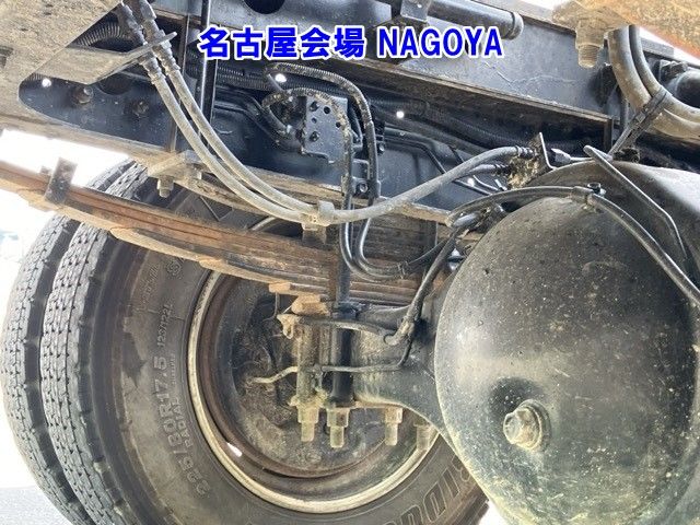 2006 Isuzu Forward ダンプ auction photo 10