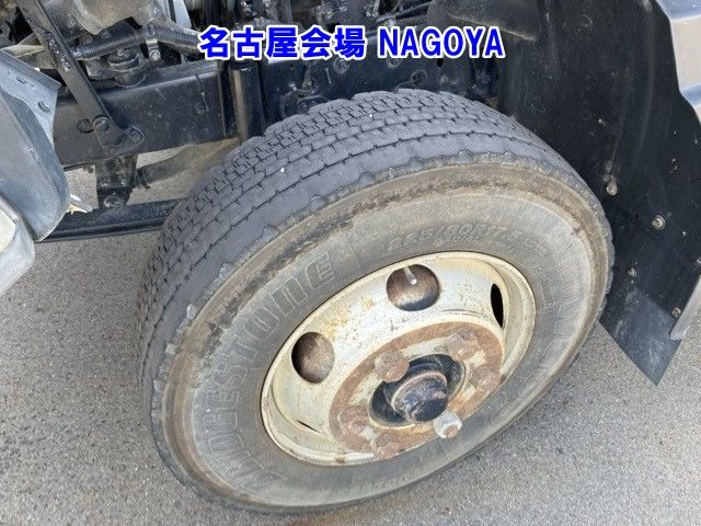2006 Isuzu Forward ダンプ auction photo 9