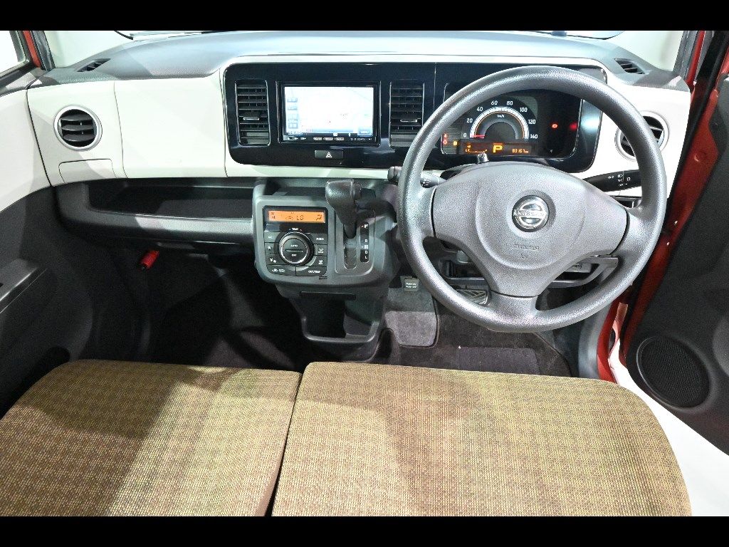 2011 Nissan モコ X auction photo 3