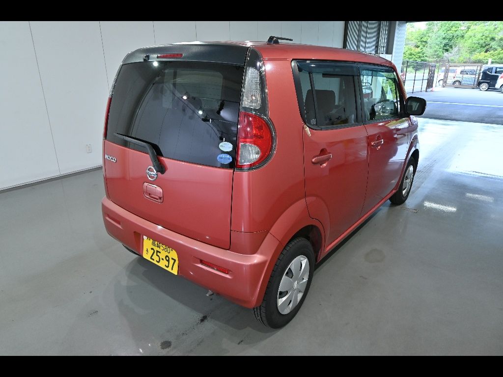 2011 Nissan モコ X auction photo 2