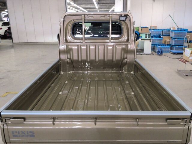 2026 Toyota Pixis Truck Standard auction photo 3