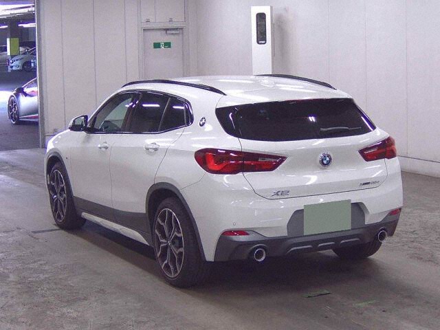 2021 BMW X2 XDRIV20DM Sport X 4WD auction photo 2