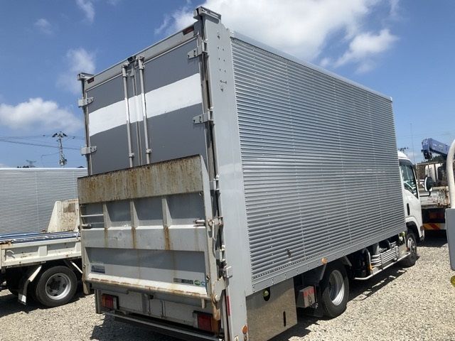 2023 Isuzu Elf Aluminum van lifter auction photo 2