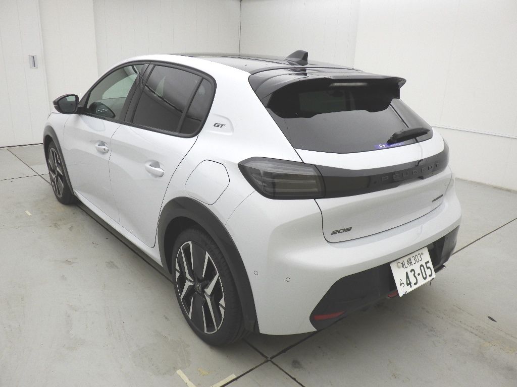 2026 プジョー 208 5HB GTハイブリッド auction photo 5