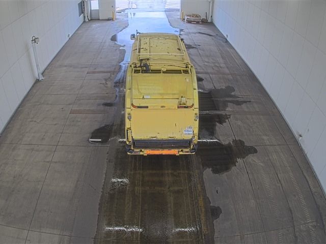 2008 Isuzu Forward ジンカイ auction photo 3